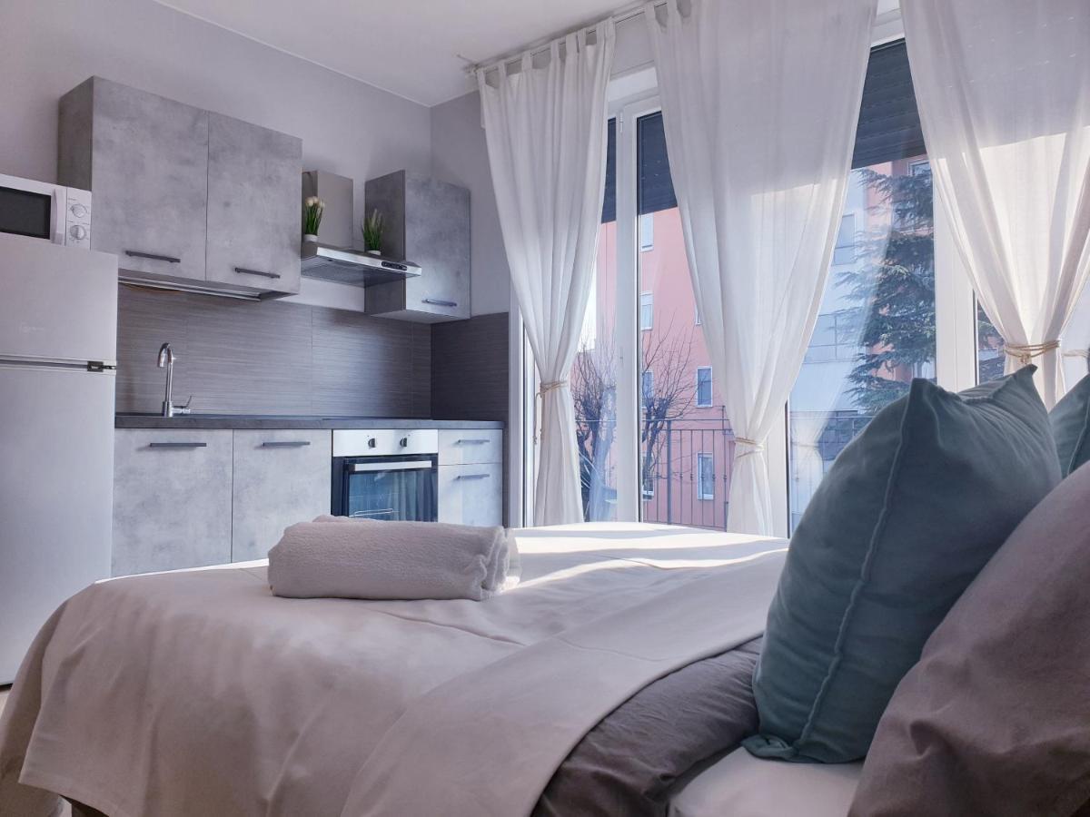 Michelangelo Apartments Cormano Luaran gambar